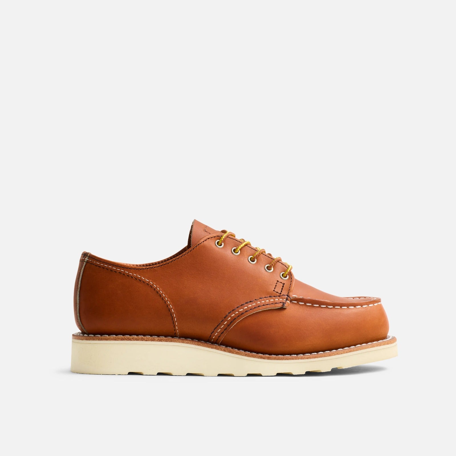 Red Wing Shoes 3607 Moc Oxford in Oro Legacy Leather