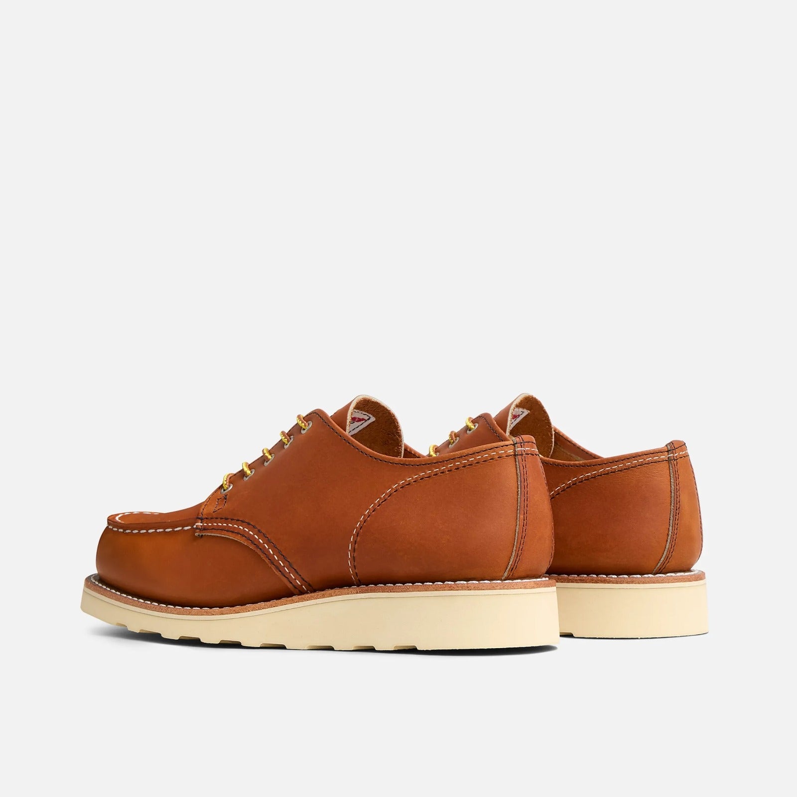 Red Wing Shoes 3607 Moc Oxford in Oro Legacy Leather