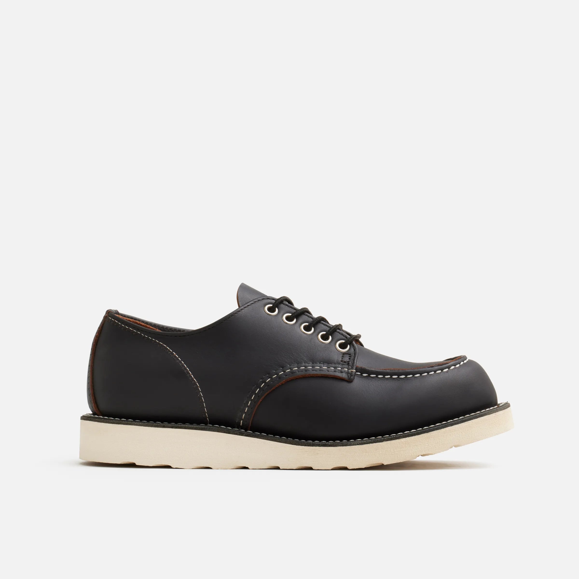 Shop Moc Oxford Black Prairie #8090