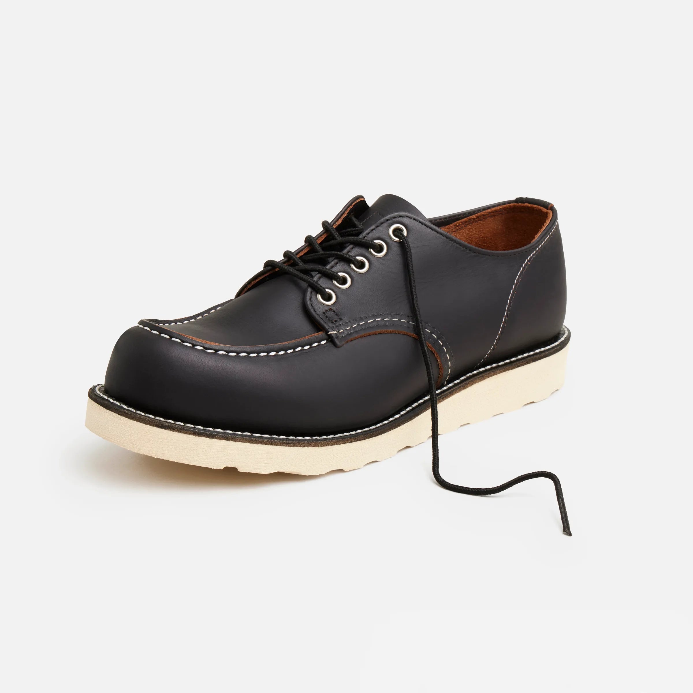 Shop Moc Oxford Black Prairie #8090