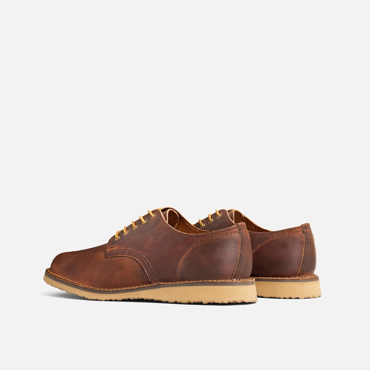 Red Wing Shoes 3604 Weekender Oxford in copper rough & tough leather