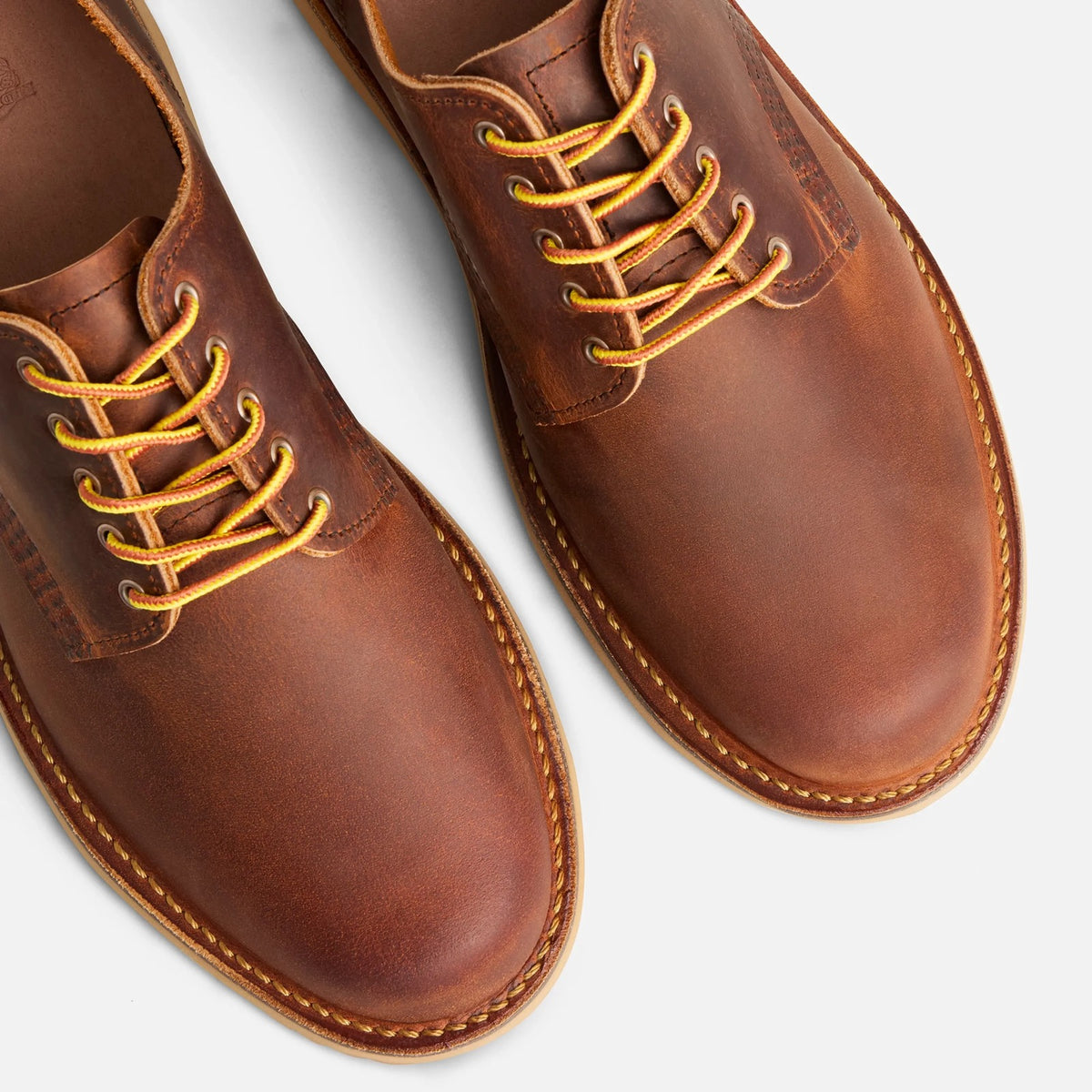 Red Wing Shoes 3604 Weekender Oxford in copper rough & tough leather