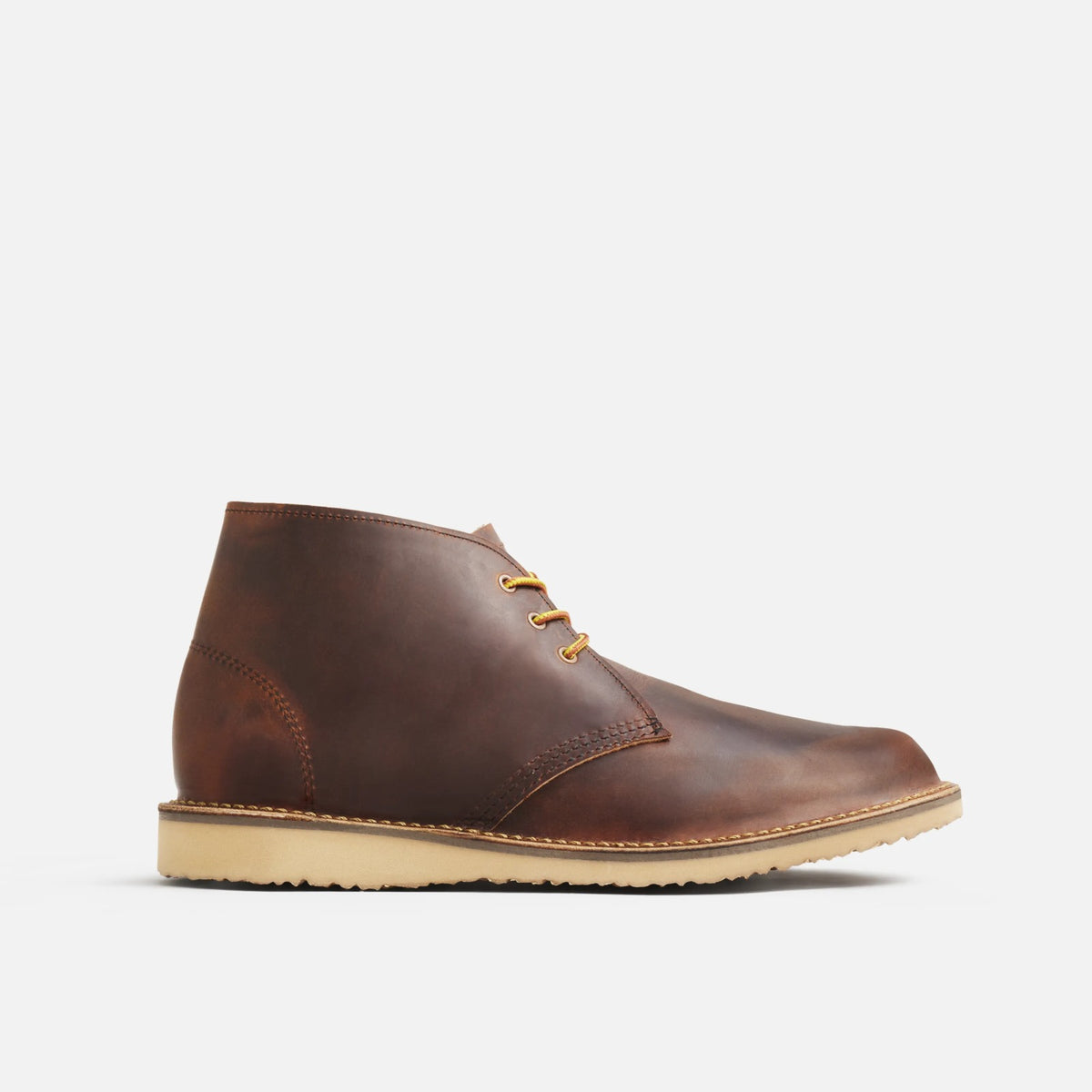 Red Wing Shoes 3622 Weekender Chukka in copper rough & tough leather