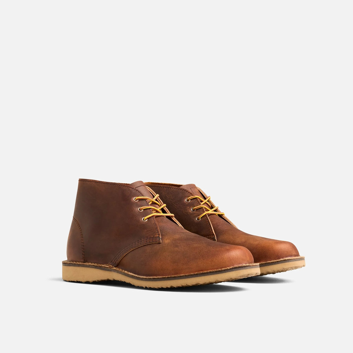Red Wing Shoes 3622 Weekender Chukka in copper rough & tough leather